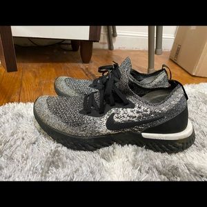 Nike fly knit racers